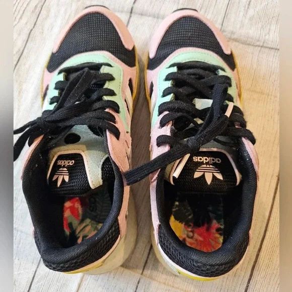 Adidas Originals Tresc Run Boost Pink Multi Women's Size 8 Shoes Sneakers Retro - Picture 9 of 11